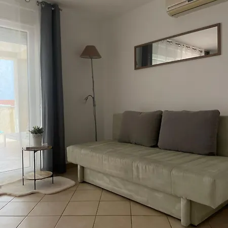 Apartment Mirela 2