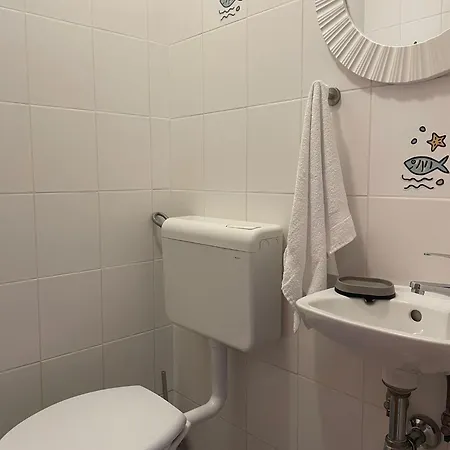 Mirela 2 Apartment