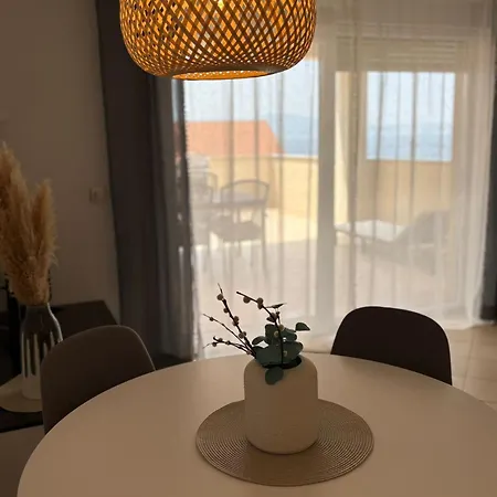 Mirela 2 * Novi Vinodolski